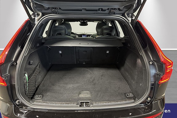 Volvo XC60 28 of 30