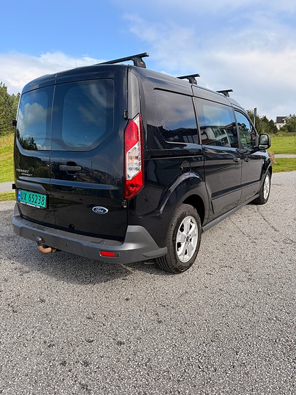 Ford Transit Connect 5 of 30