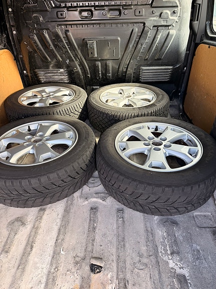 Ford Transit Connect 21 of 30