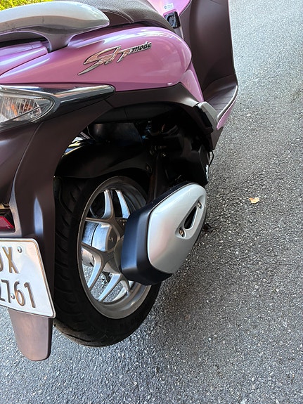 Honda SH 125i mode 6 of 30