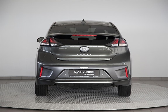 Hyundai IONIQ 6 of 27