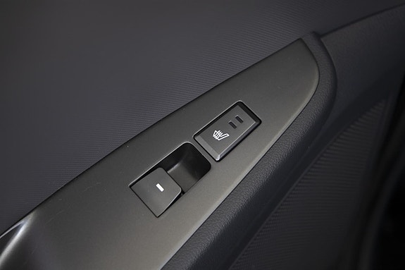 Hyundai IONIQ 21 of 27