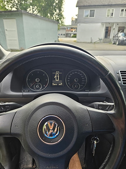 Volkswagen Touran 8 of 10