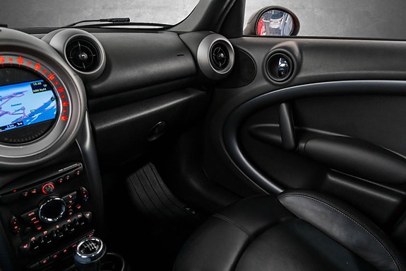 MINI Countryman Cooper 17 of 25