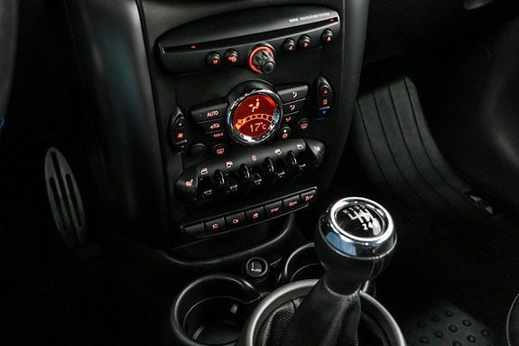 MINI Countryman Cooper 15 of 25