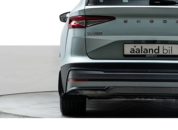 Skoda Enyaq 5 of 30