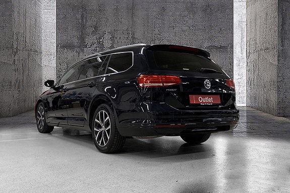 Volkswagen Passat 3 of 15