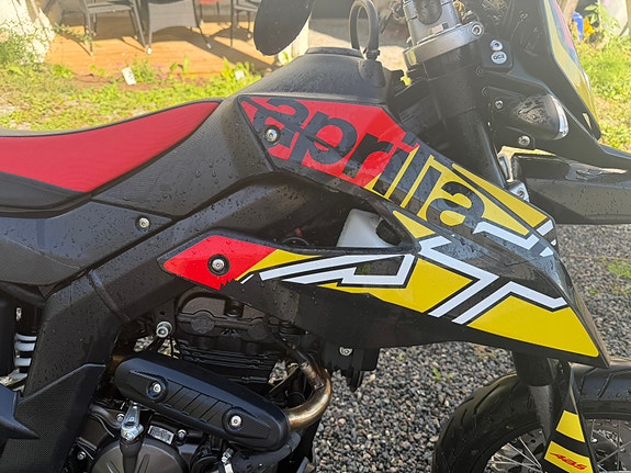 Aprilia SX 125 Super Motard 10 of 12
