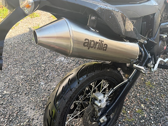 Aprilia SX 125 Super Motard 8 of 12