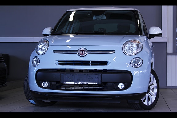 Fiat 500L 3 of 15