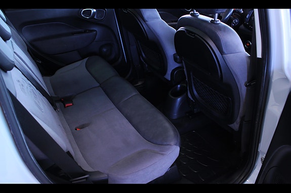 Fiat 500L 13 of 15