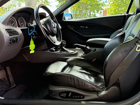 BMW 645Ci 19 of 29