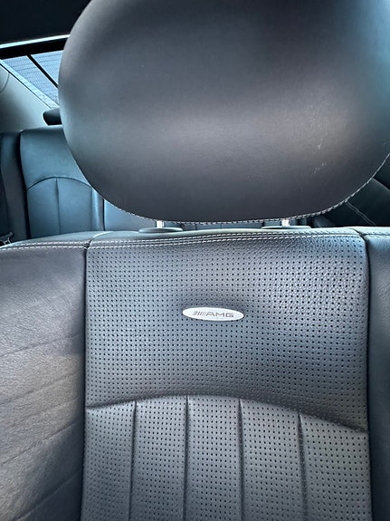 Mercedes-Benz E55 15 of 30