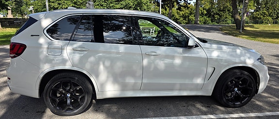 BMW X5 8 of 20