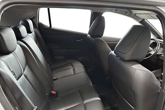 Nissan Leaf 22 of 30