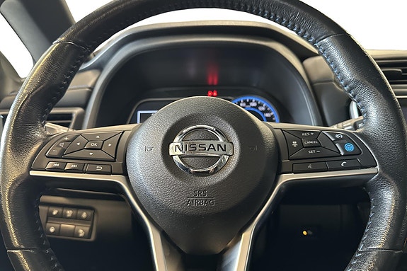 Nissan Leaf 9 of 30
