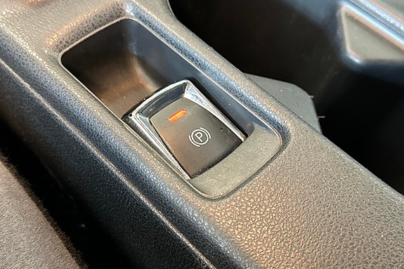 Nissan Leaf 27 of 30