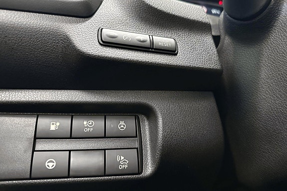 Nissan Leaf 16 of 30