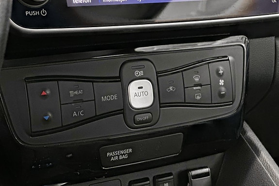 Nissan Leaf 15 of 30