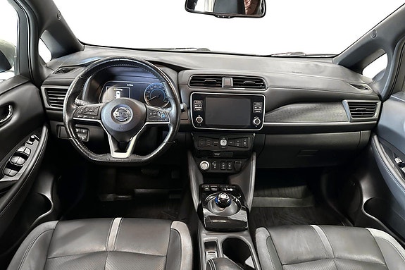 Nissan Leaf 6 of 30