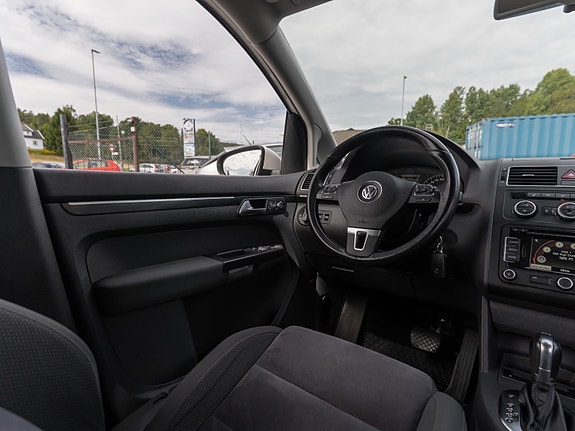 Volkswagen Touran 25 of 30