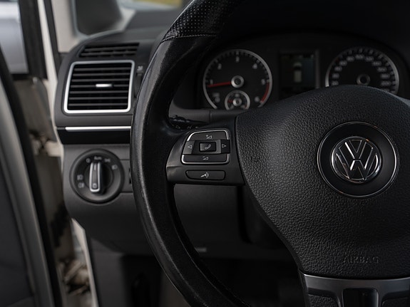 Volkswagen Touran 28 of 30