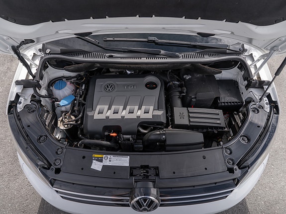 Volkswagen Touran 14 of 30