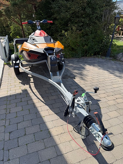 SeaDoo Spark Trixx 3UP 2018 | Kun 45t | 1 eier | Inkl. Henger 9 of 10