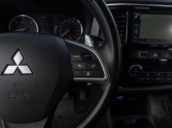 Mitsubishi Outlander 25 of 30