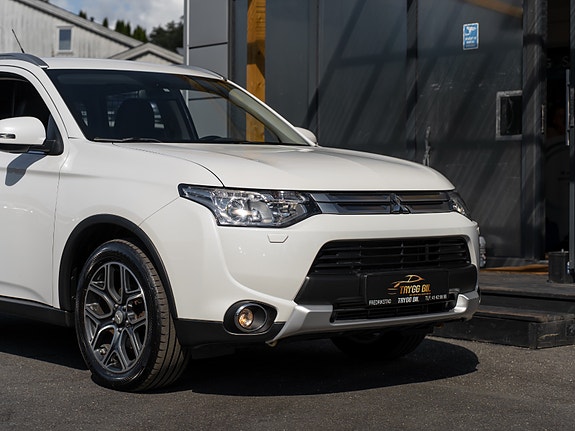 Mitsubishi Outlander 6 of 30