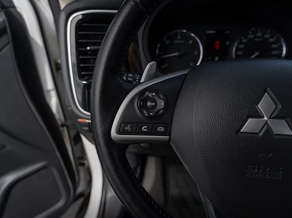 Mitsubishi Outlander 24 of 30