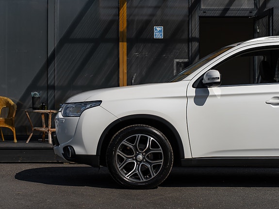 Mitsubishi Outlander 11 of 30