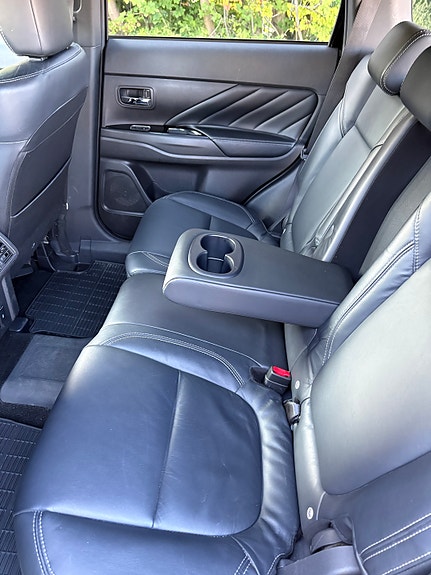 Mitsubishi Outlander 10 of 18