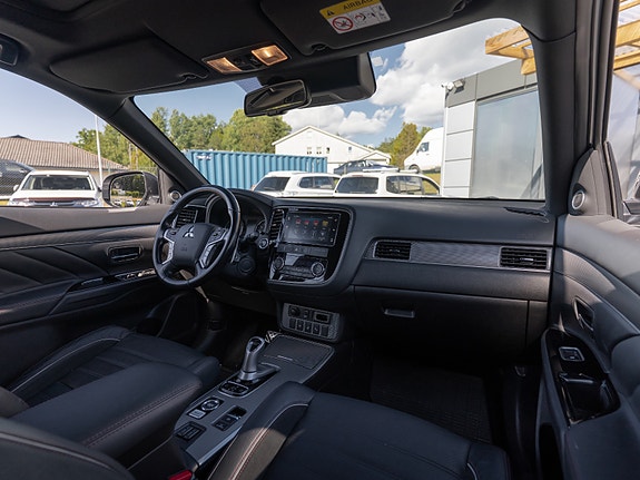 Mitsubishi Outlander 23 of 30
