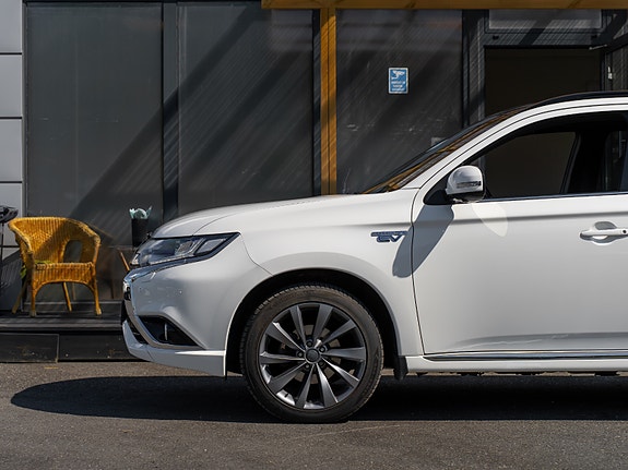Mitsubishi Outlander 11 of 30