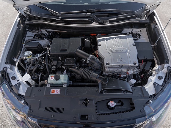 Mitsubishi Outlander 15 of 30