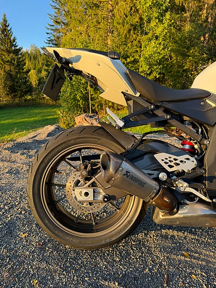 BMW S 1000 RR 6 of 13