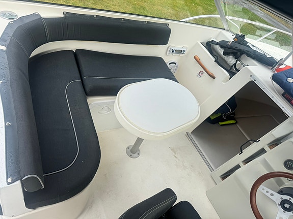 Daycruiser til vannski og fiske eller bare cruise rundt og slappe av 4 of 7