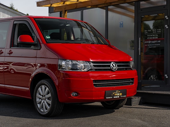Volkswagen Multivan 6 of 30