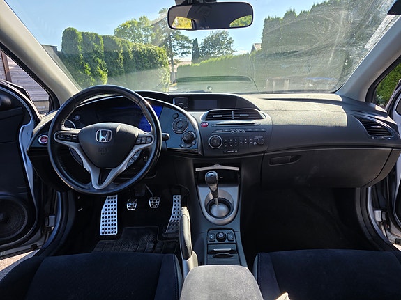 Honda Civic 12 of 14
