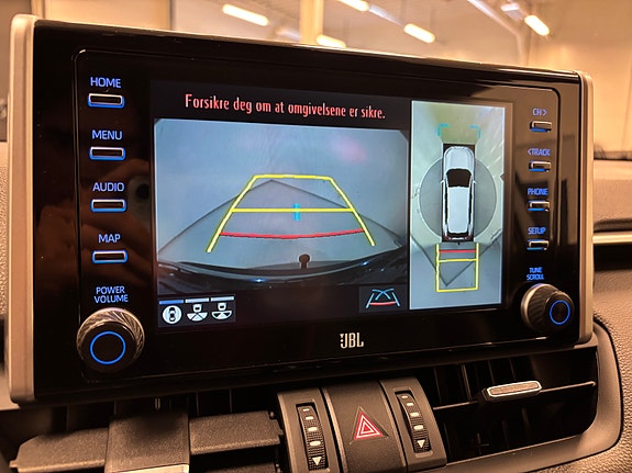 Toyota RAV4 23 of 29
