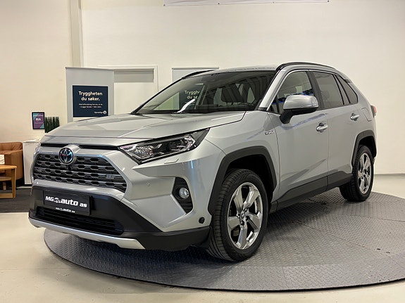 Toyota RAV4 6 of 29