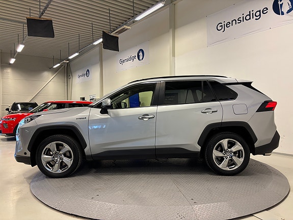 Toyota RAV4 5 of 29