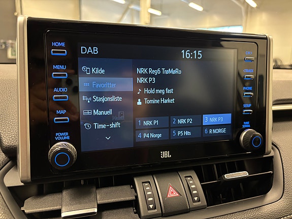 Toyota RAV4 24 of 29
