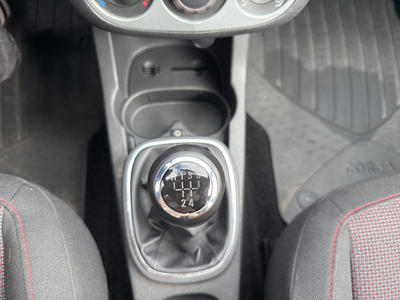 Opel Corsa 20 of 25