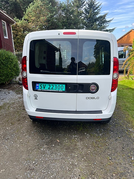 Fiat Doblo 4 of 13