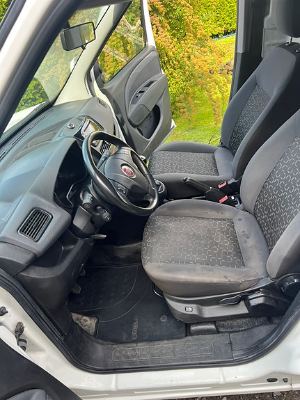 Fiat Doblo 11 of 13