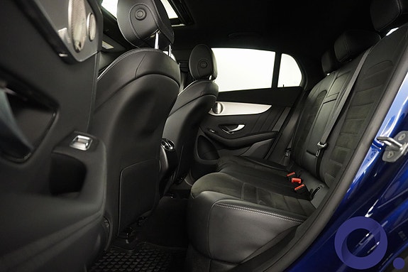 Mercedes-Benz GLC300 de 29 of 30