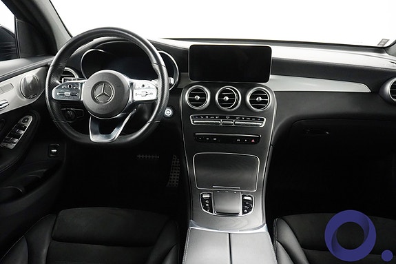 Mercedes-Benz GLC300 de 15 of 30