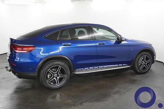 Mercedes-Benz GLC300 de 2 of 30